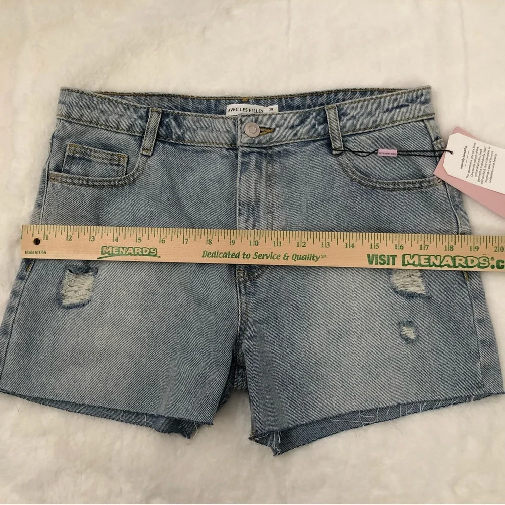 AVEC LES FILLES JEAN SHORTS SIZE 29 HIGH WAIST RAW HEM DISTRESSED NWT - Picture 11 of 14